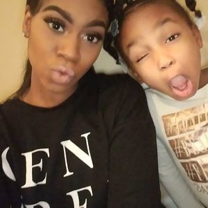 Meet your Posher, Klokhloe